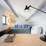 Central Rome Terrace Apartment