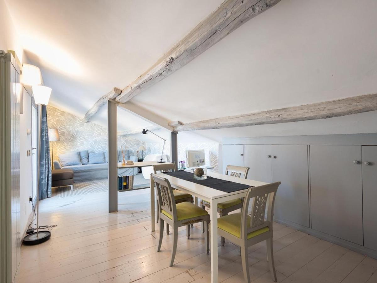 Terrace Apartment Rom